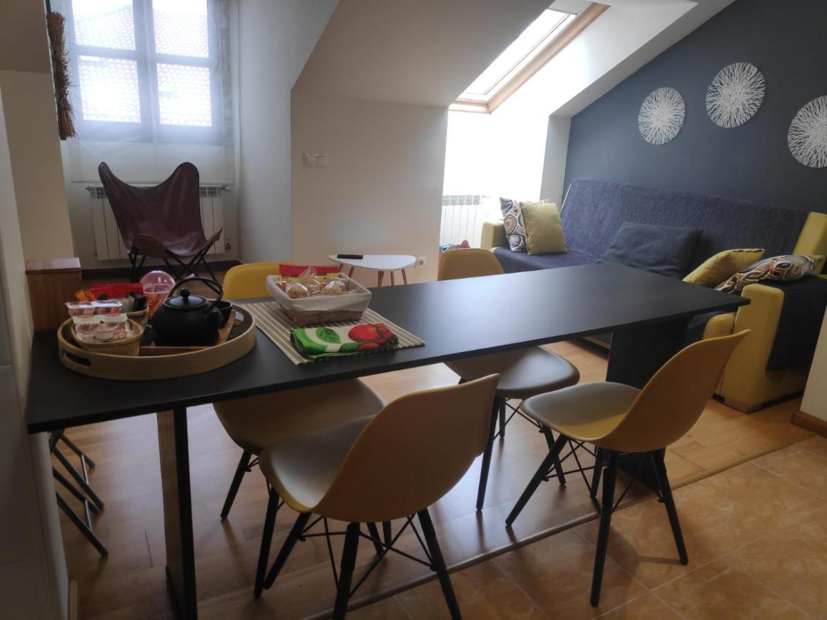 Apartamento Irene Centrico Con Wifi Y Parking Coche Tamano Medio Cangas De Onis Luaran gambar