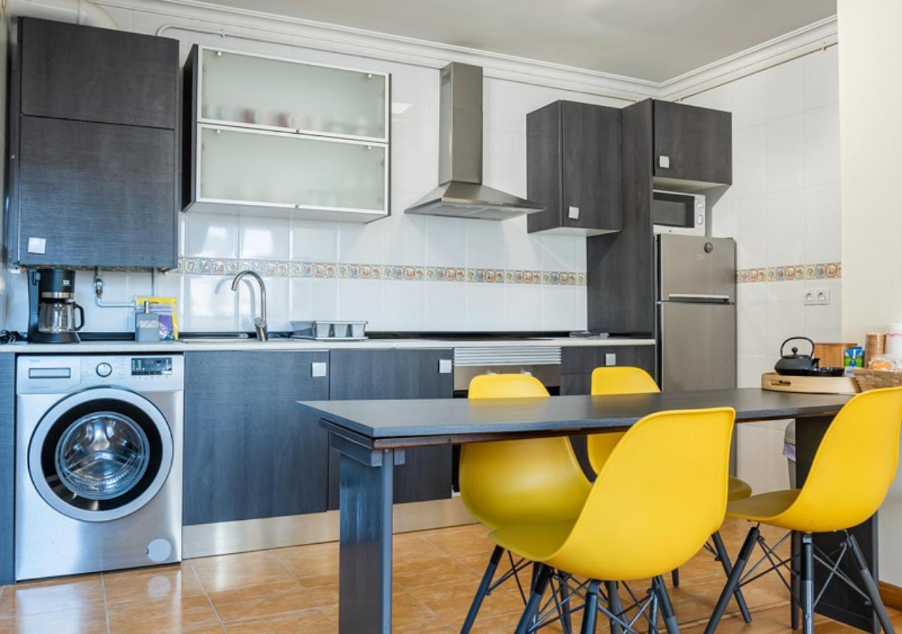 Apartamento Irene Centrico Con Wifi Y Parking Coche Tamano Medio Cangas De Onis Luaran gambar